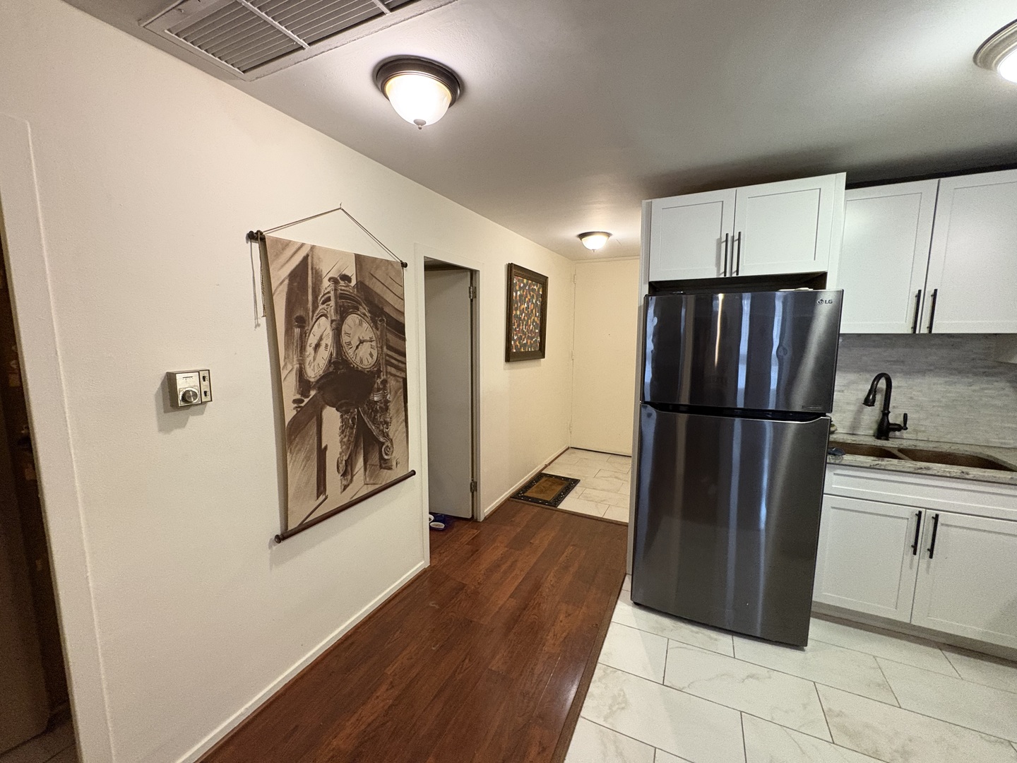 21 W Goethe Street #2A, Chicago, IL 60610