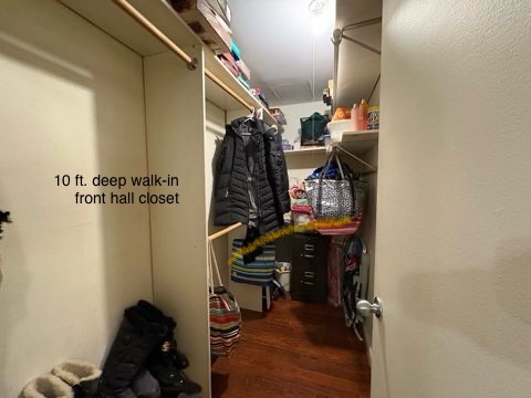 21 W Goethe Street #2A, Chicago, IL 60610