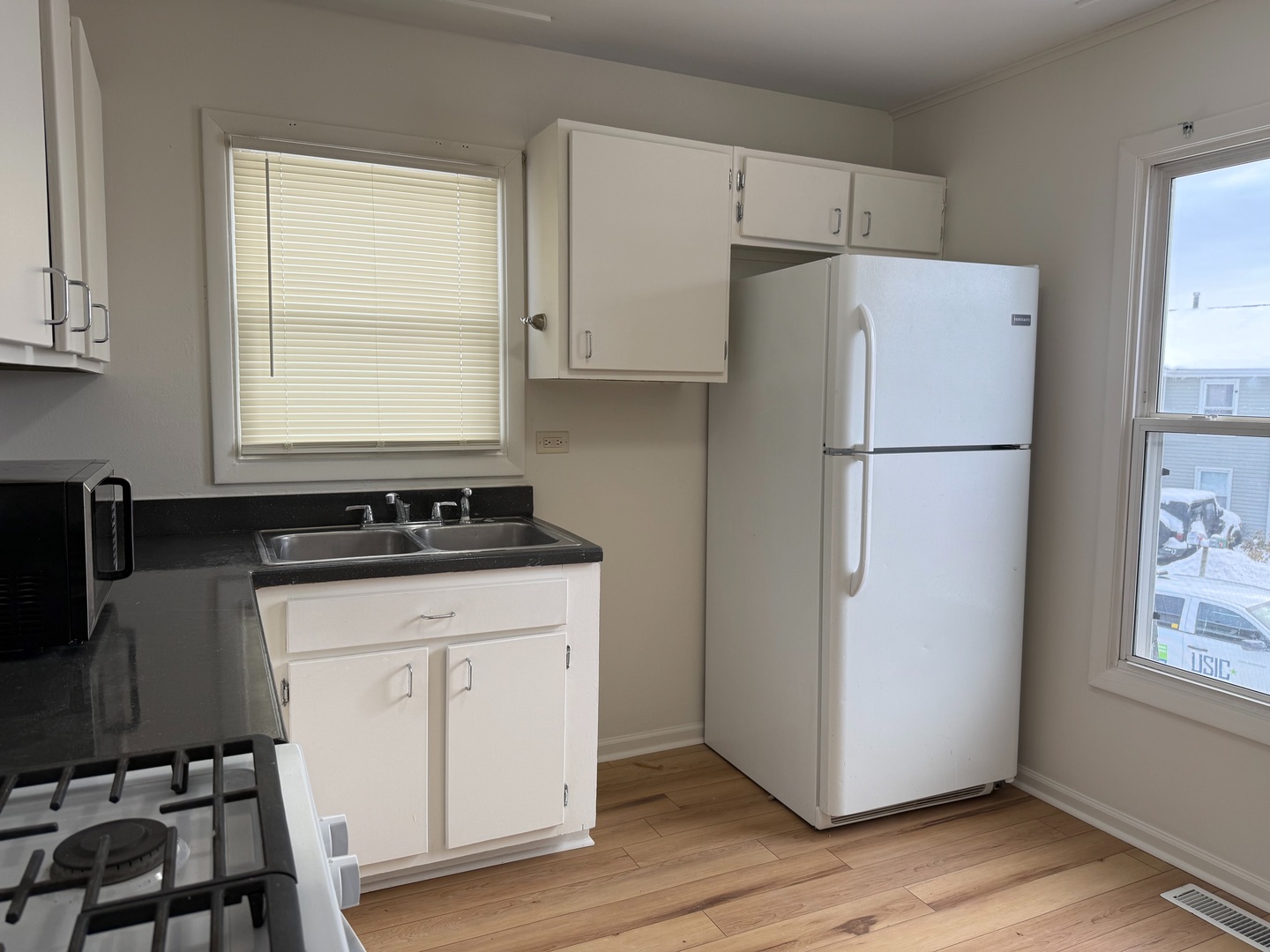 328 Kirkwood Circle #328, Bolingbrook, IL 60440