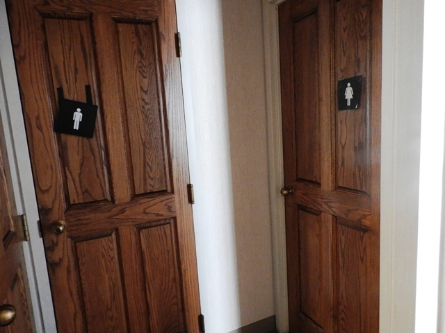 5 S County Street, Waukegan, IL 60085