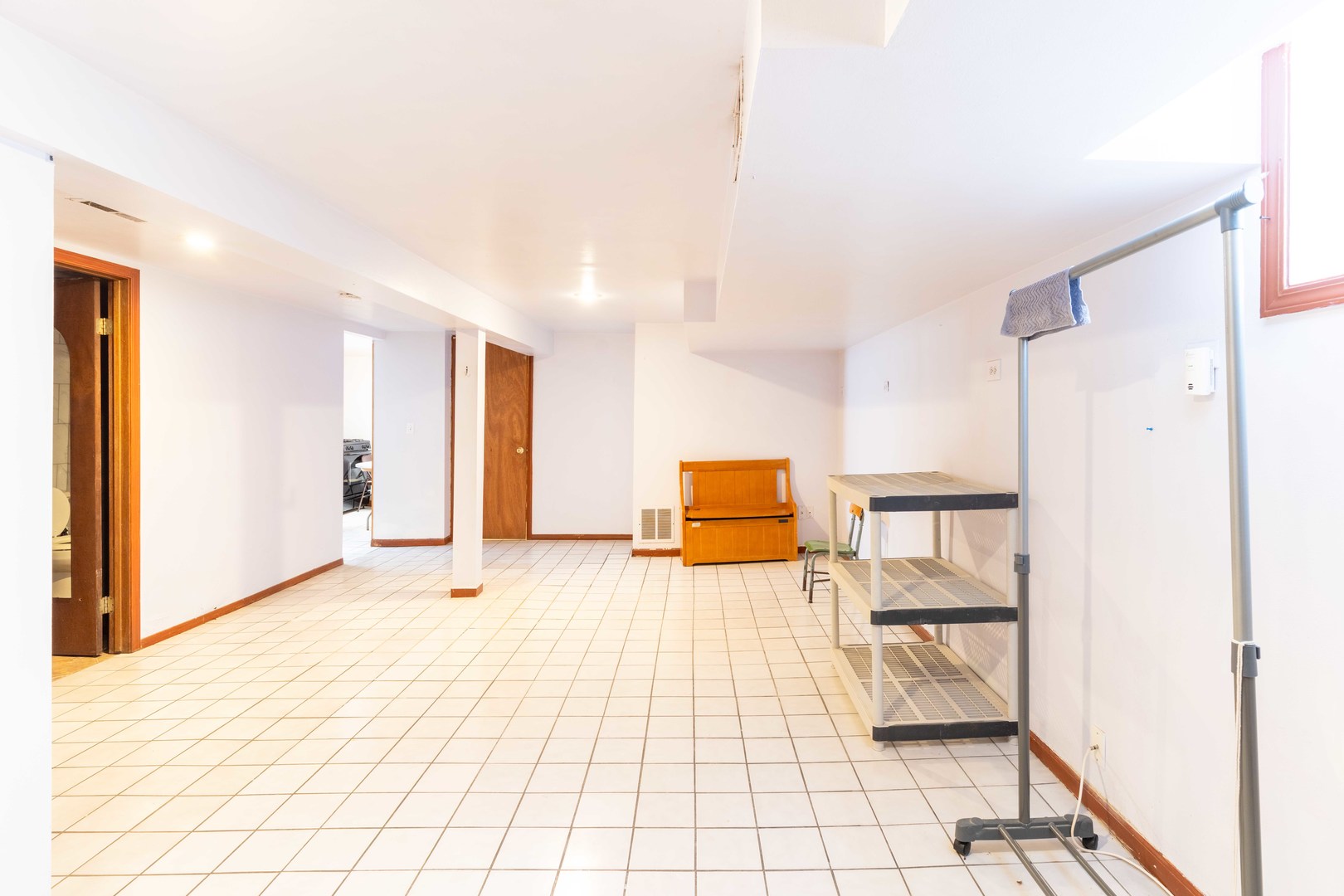 5758 W 64th Place, Chicago, IL 60638