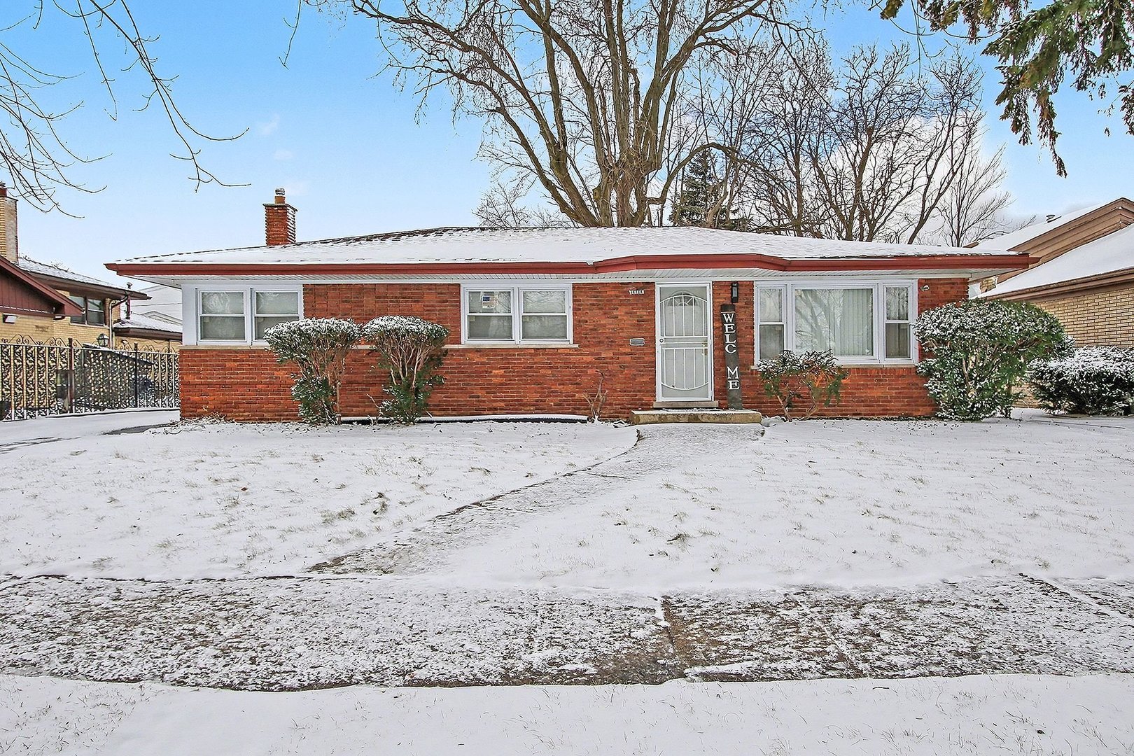 16728 School Street, South Holland, IL 60473