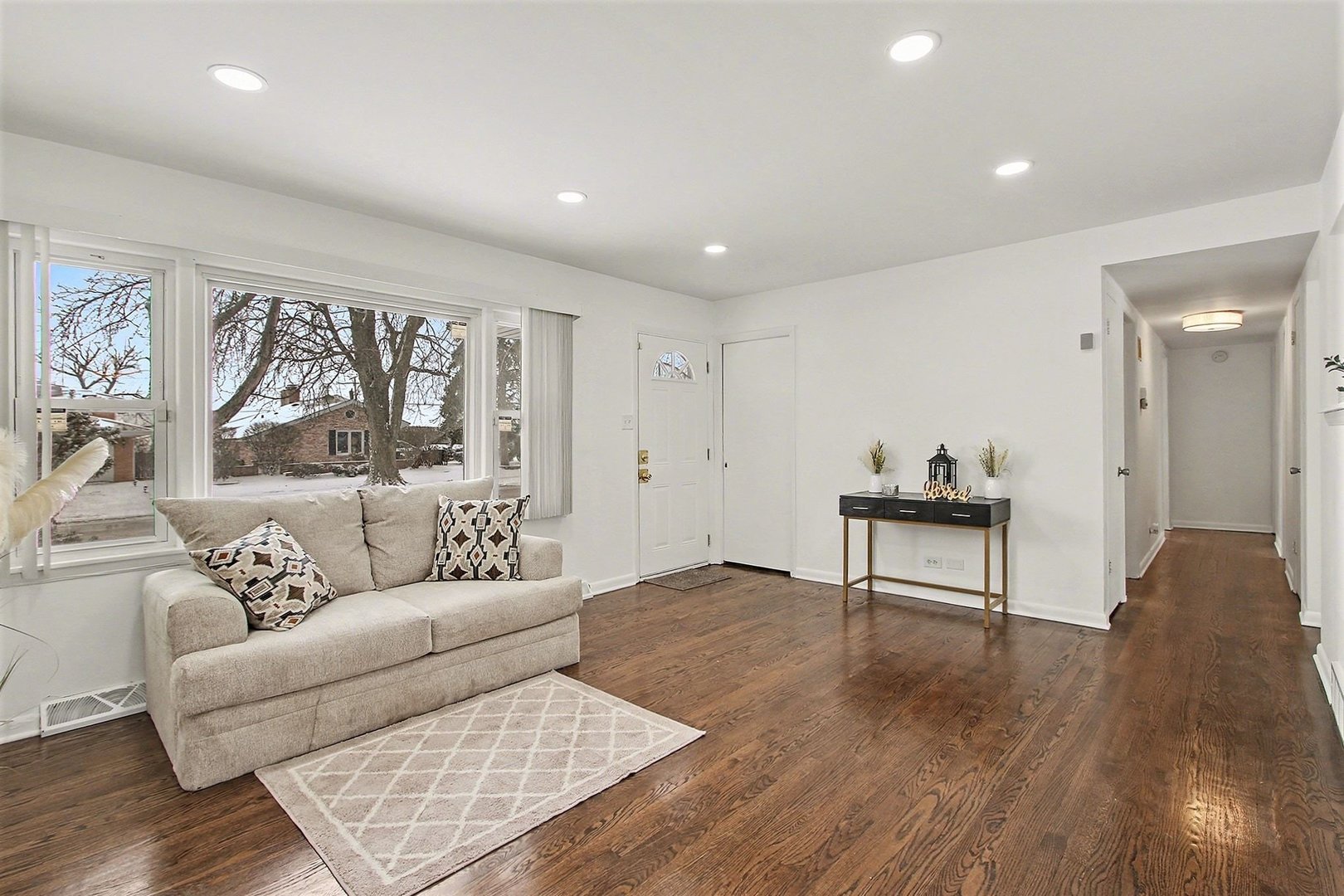 16728 School Street, South Holland, IL 60473