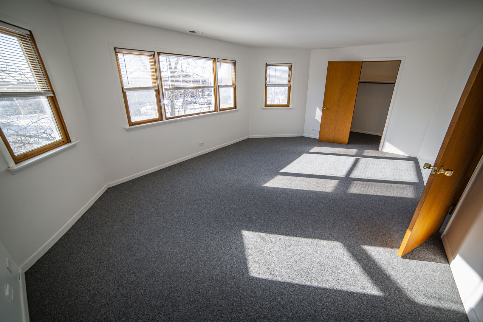 2336 122nd Street #2, Blue Island, IL 60406