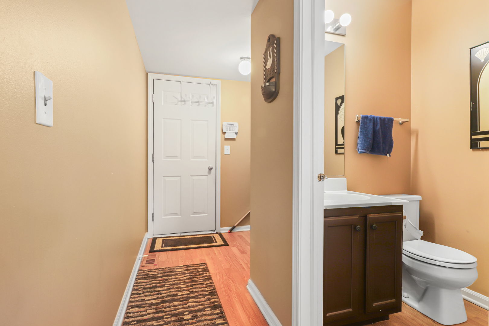 6771 E Wellsley Court, Gurnee, IL 60031