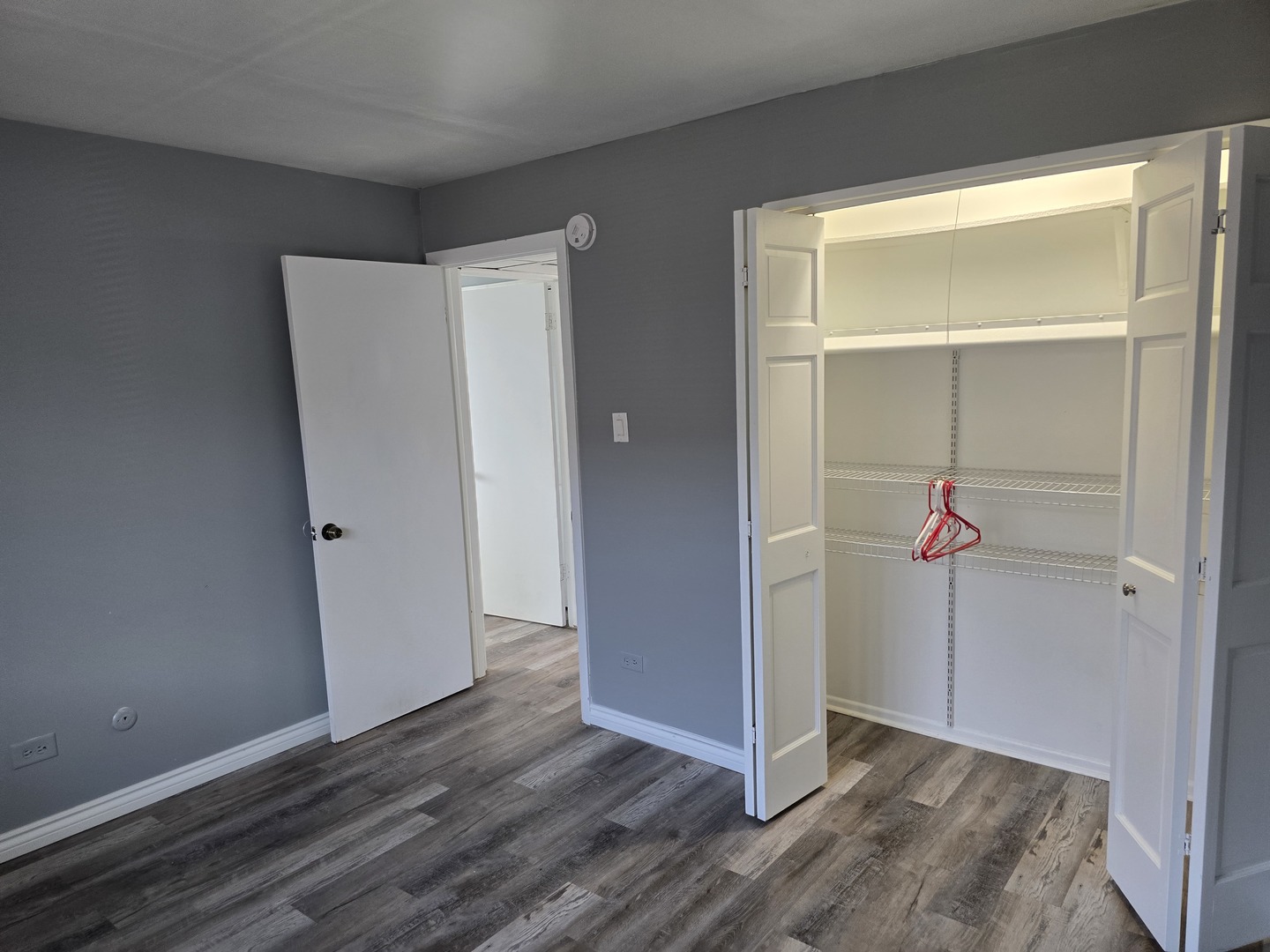 17701 PARK Boulevard #304, Lansing, IL 60438