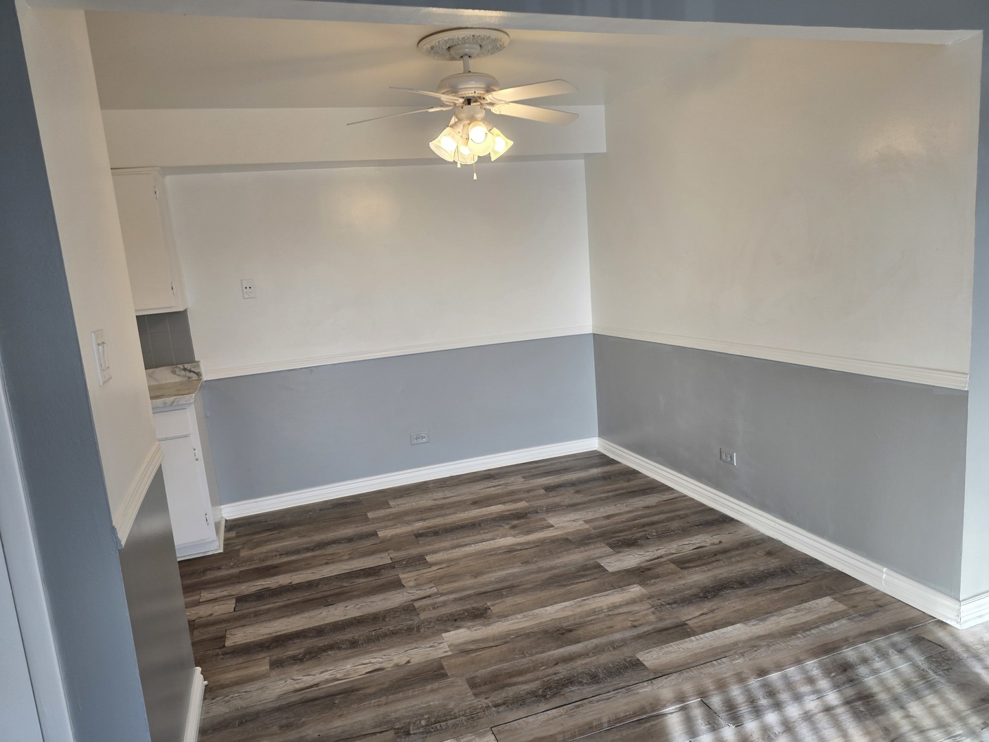 17701 PARK Boulevard #304, Lansing, IL 60438