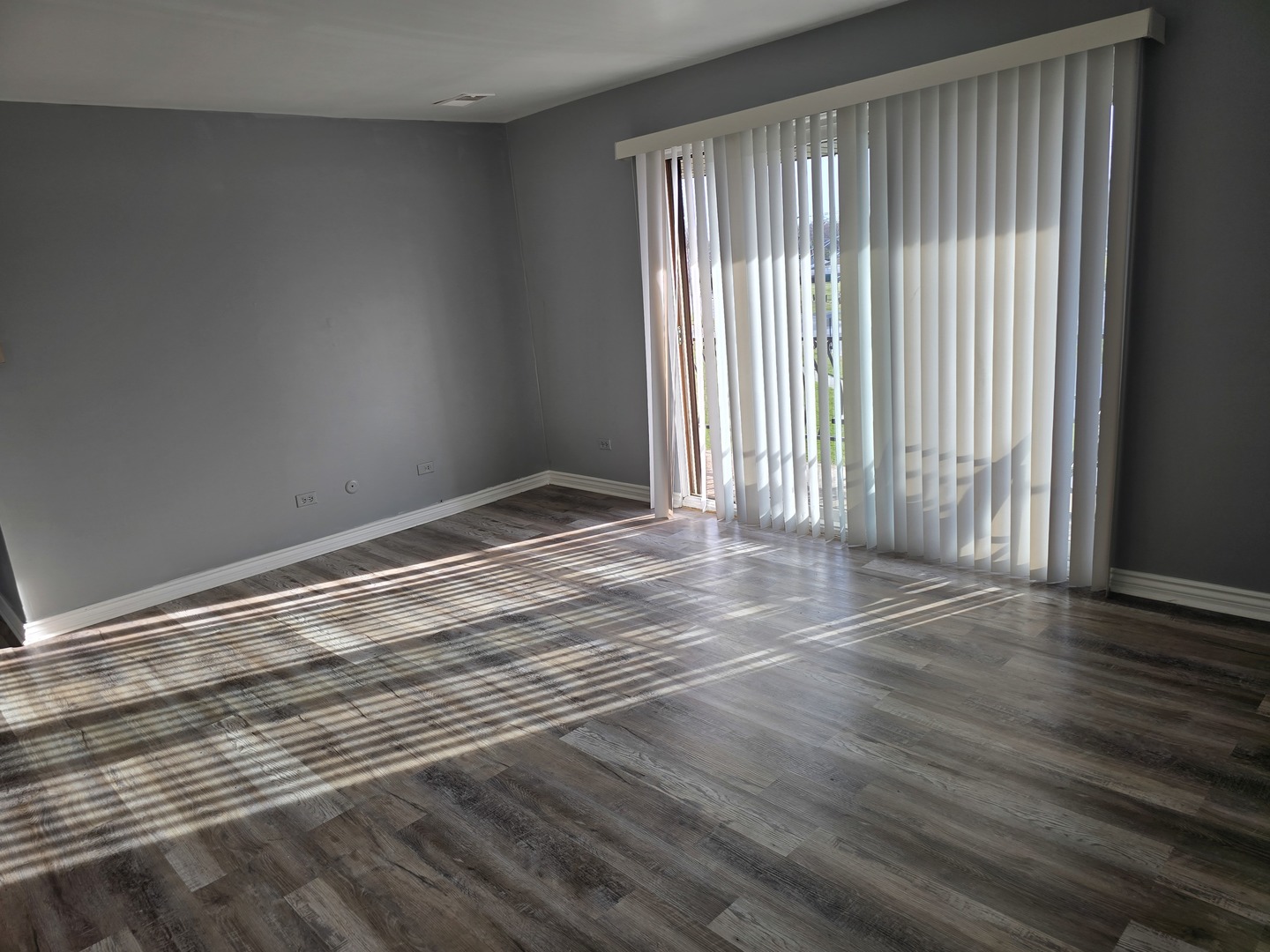 17701 PARK Boulevard #304, Lansing, IL 60438