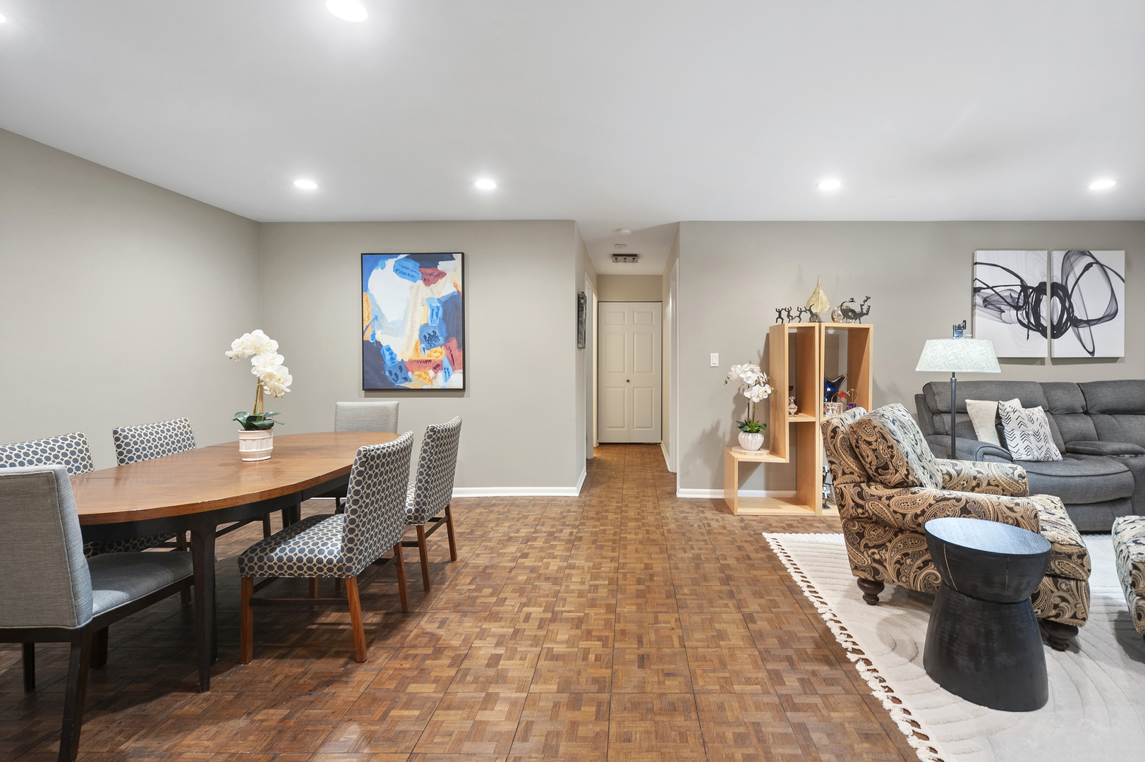 1220 Rudolph Road #1B, Northbrook, IL 60062