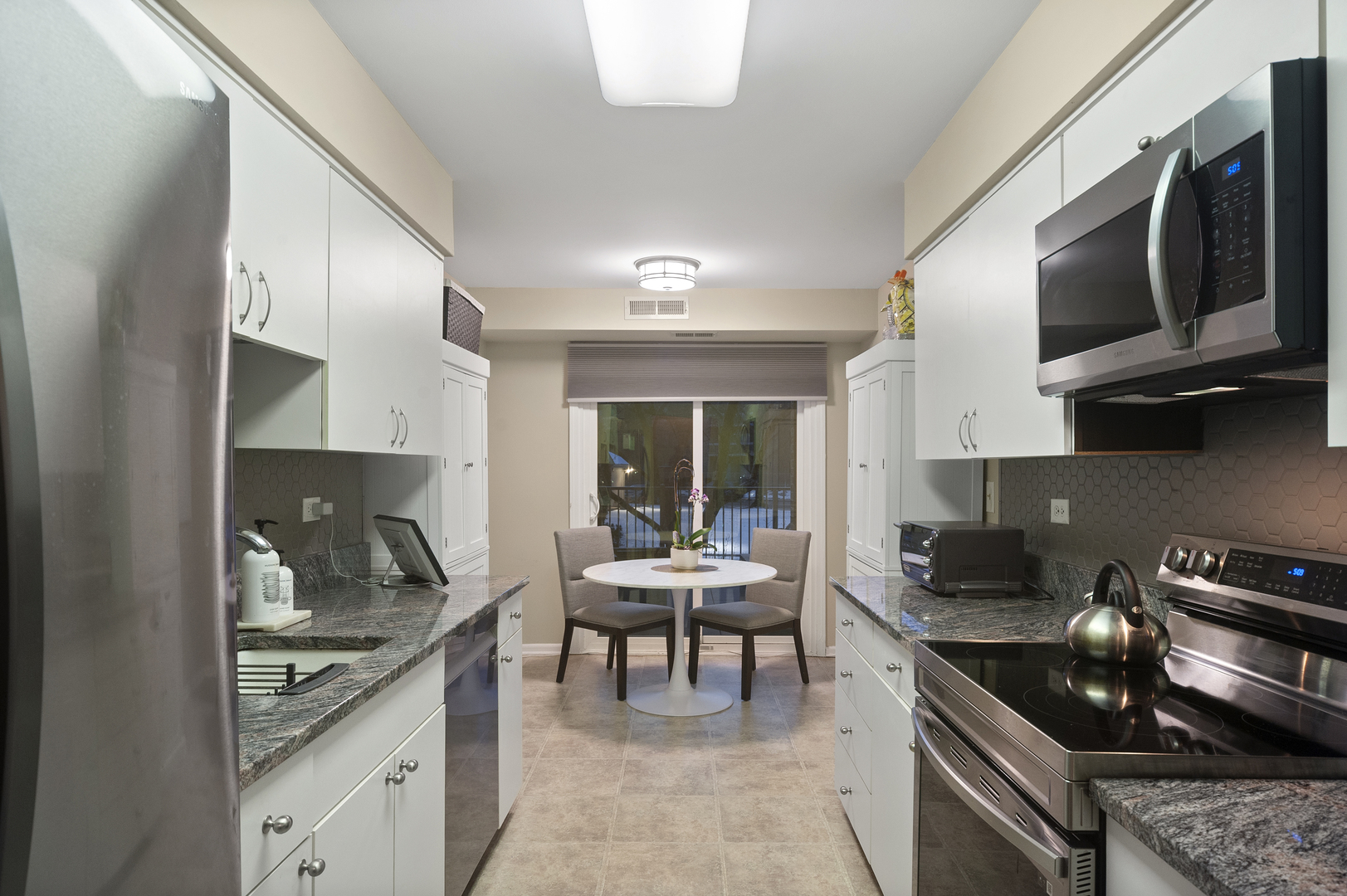 1220 Rudolph Road #1B, Northbrook, IL 60062