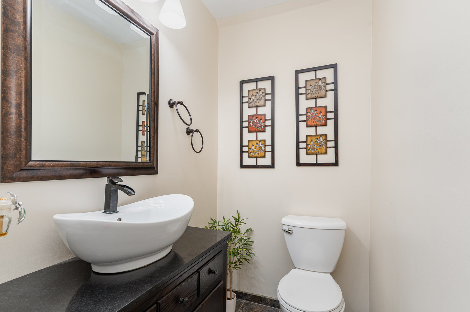 6032 S Lake Shore Drive, Cary, IL 60013