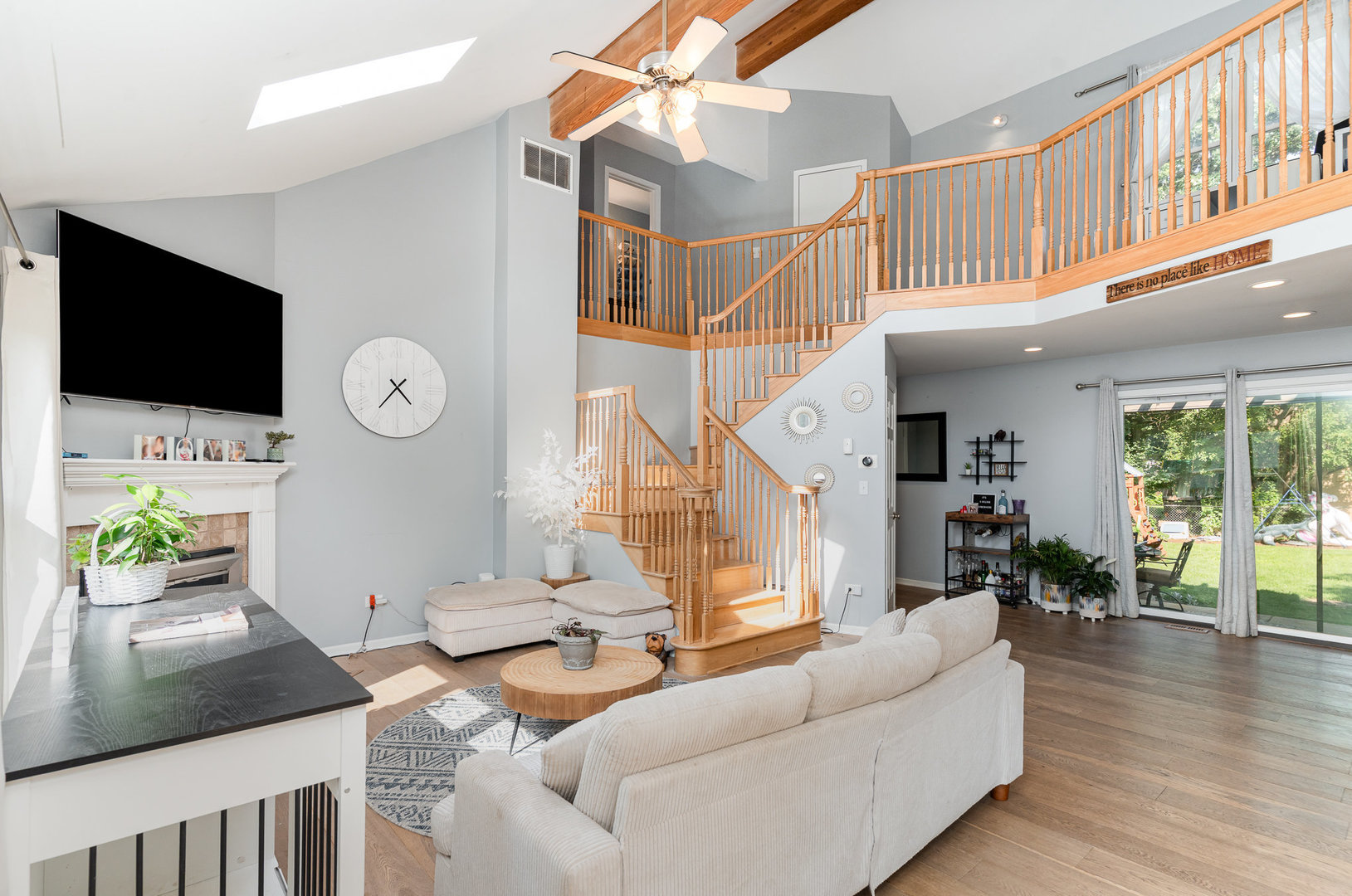 6032 S Lake Shore Drive, Cary, IL 60013