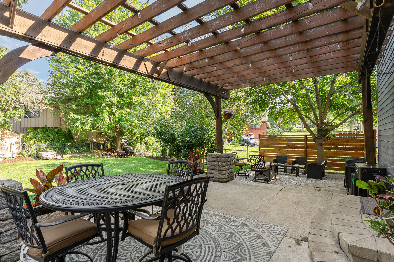 6032 S Lake Shore Drive, Cary, IL 60013