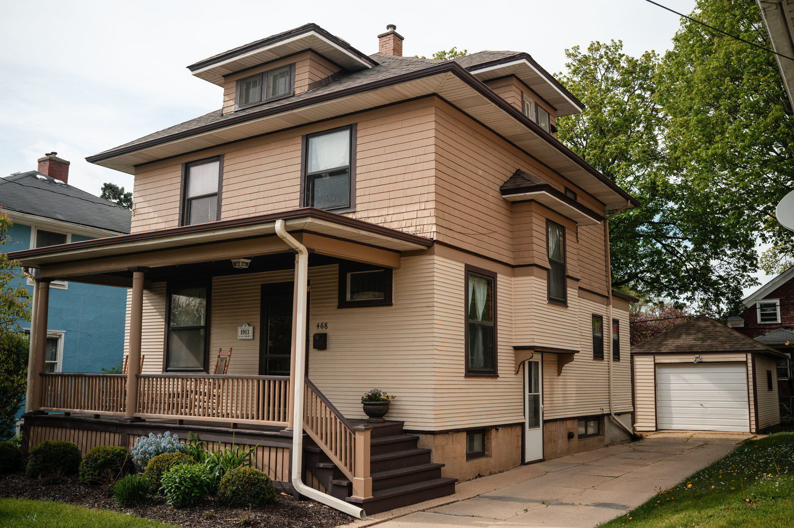 Elgin, IL 60120