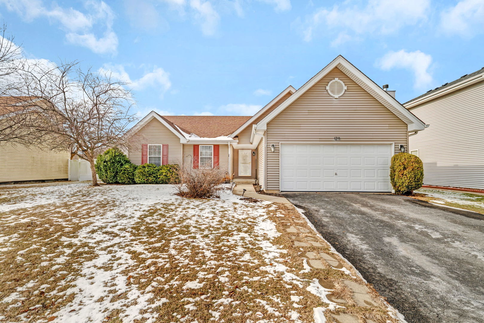 1211 Bluejay Lane, Plainfield, IL 60586