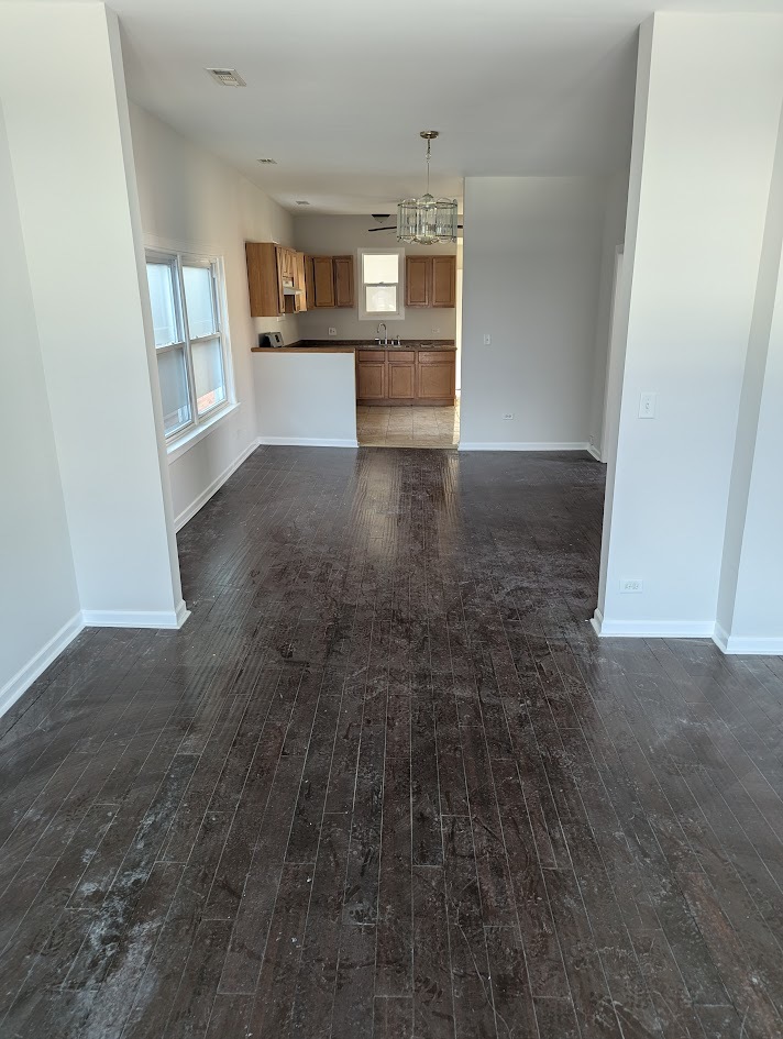 11316 S Indiana Avenue, Chicago, IL 60628