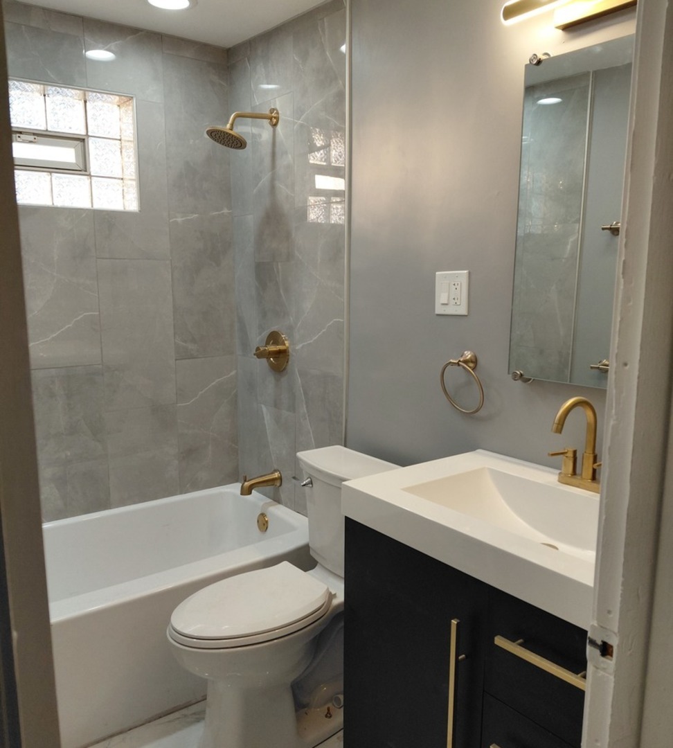 14308 Kenwood Avenue, Dolton, IL 60419