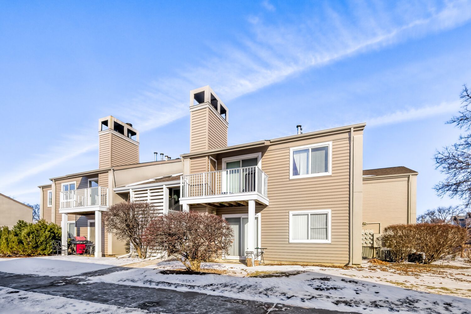 42 N Park Avenue #3, Lombard, IL 60148