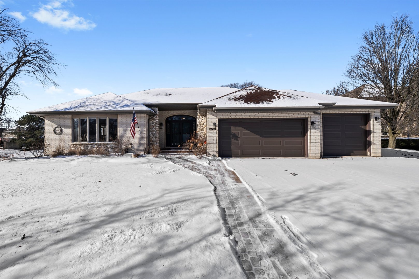 16720 CHAUCER Drive, Orland Park, IL 60467