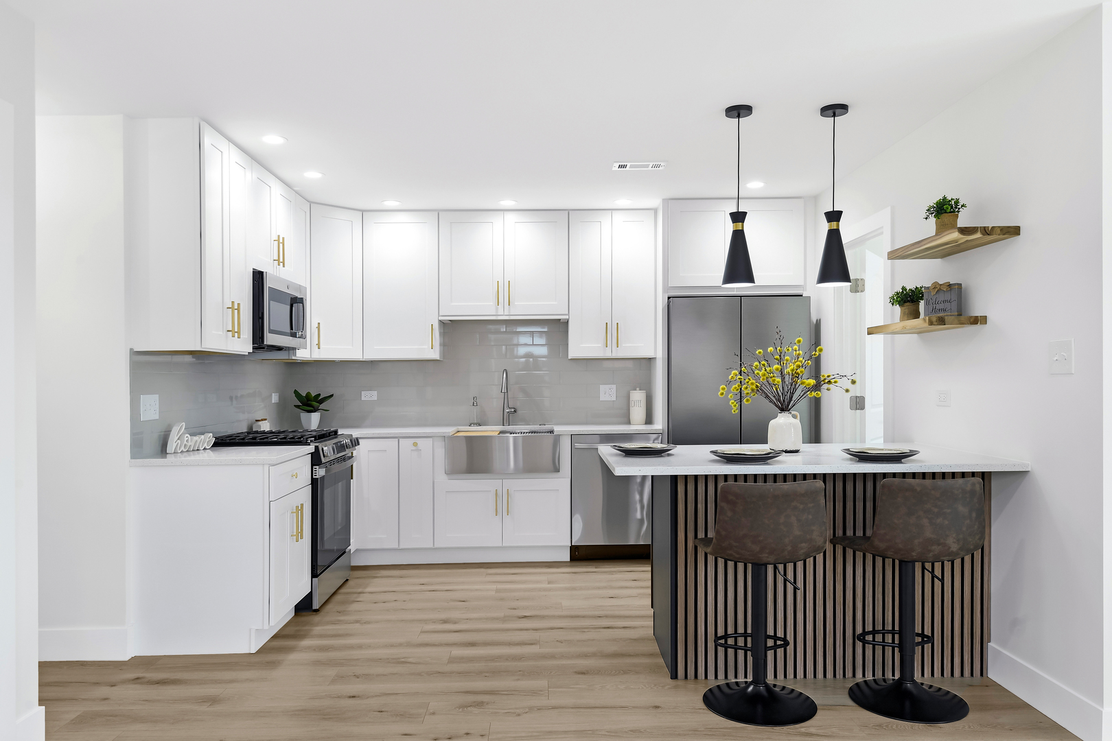 8949 S Utica Avenue, Evergreen Park, IL 60805