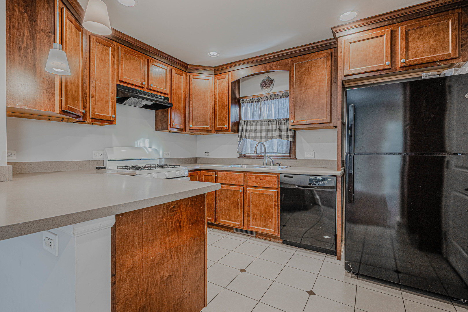 3029 Gilboa Avenue, Zion, IL 60099