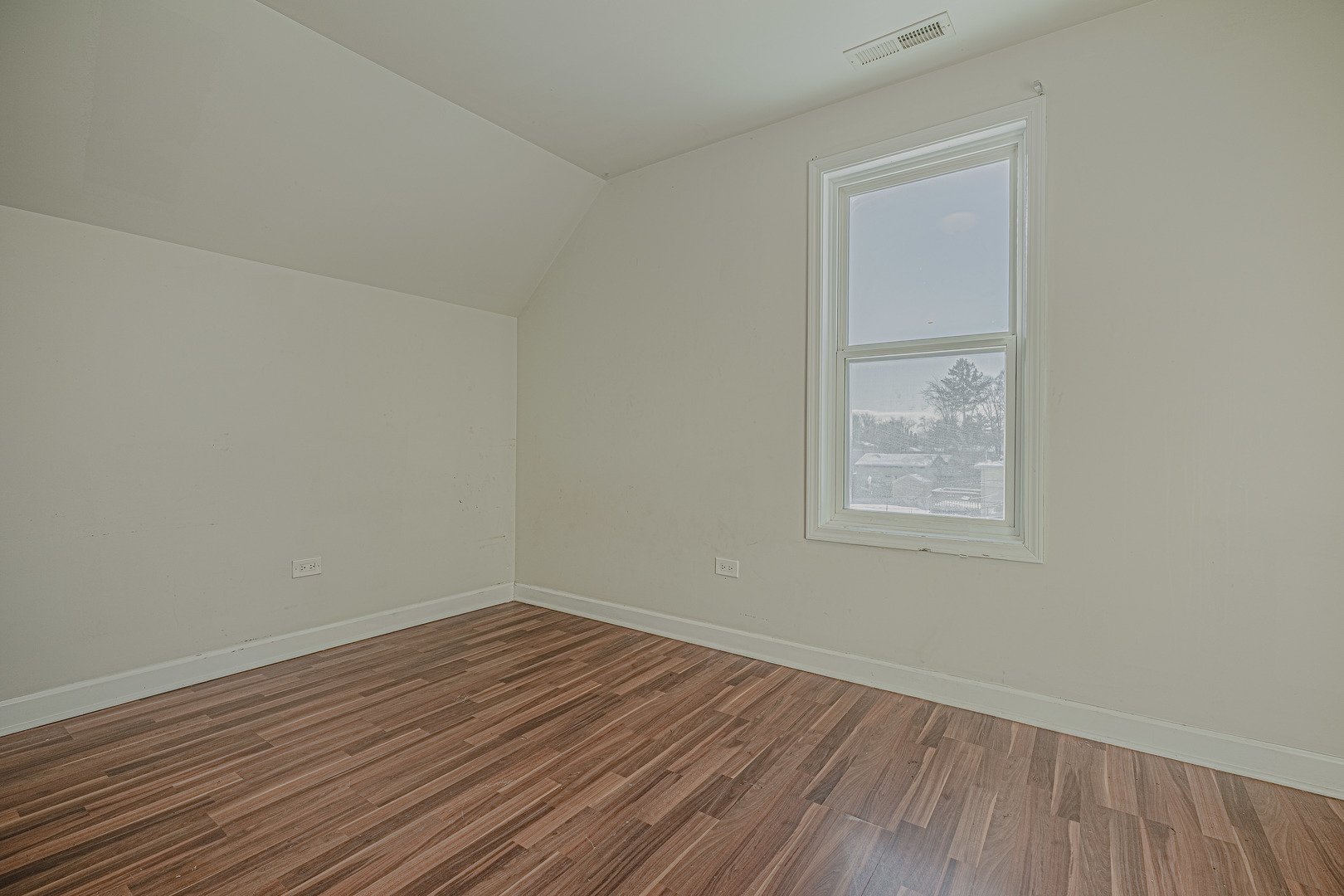 3029 Gilboa Avenue, Zion, IL 60099