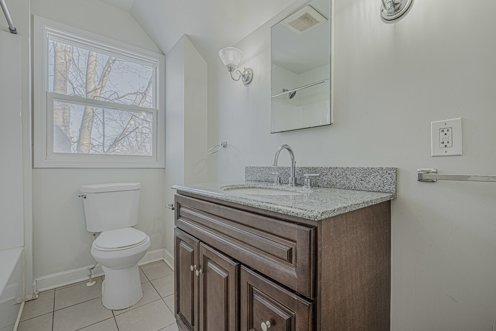 3029 Gilboa Avenue, Zion, IL 60099