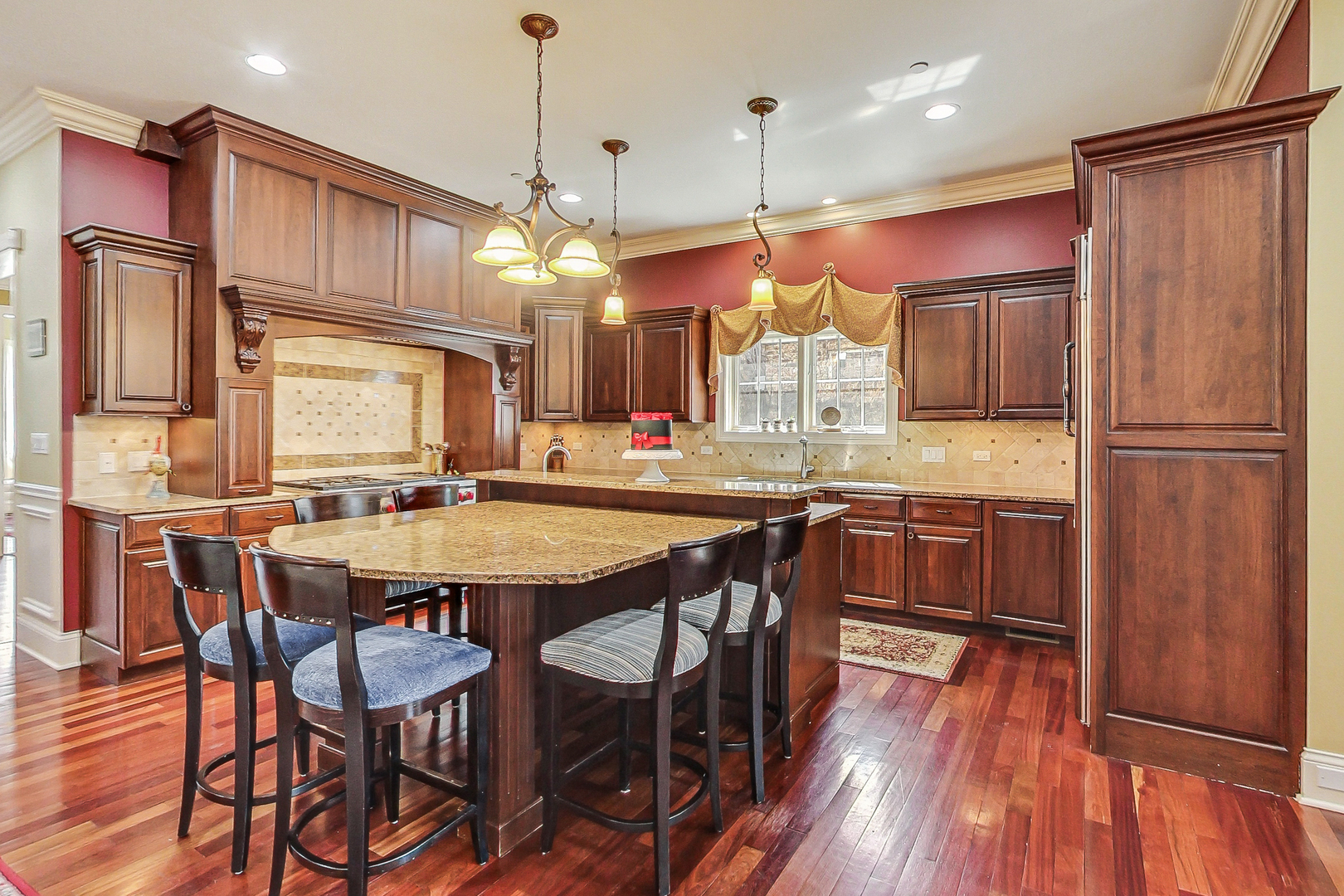 428 S Clifton Avenue, Park Ridge, IL 60068