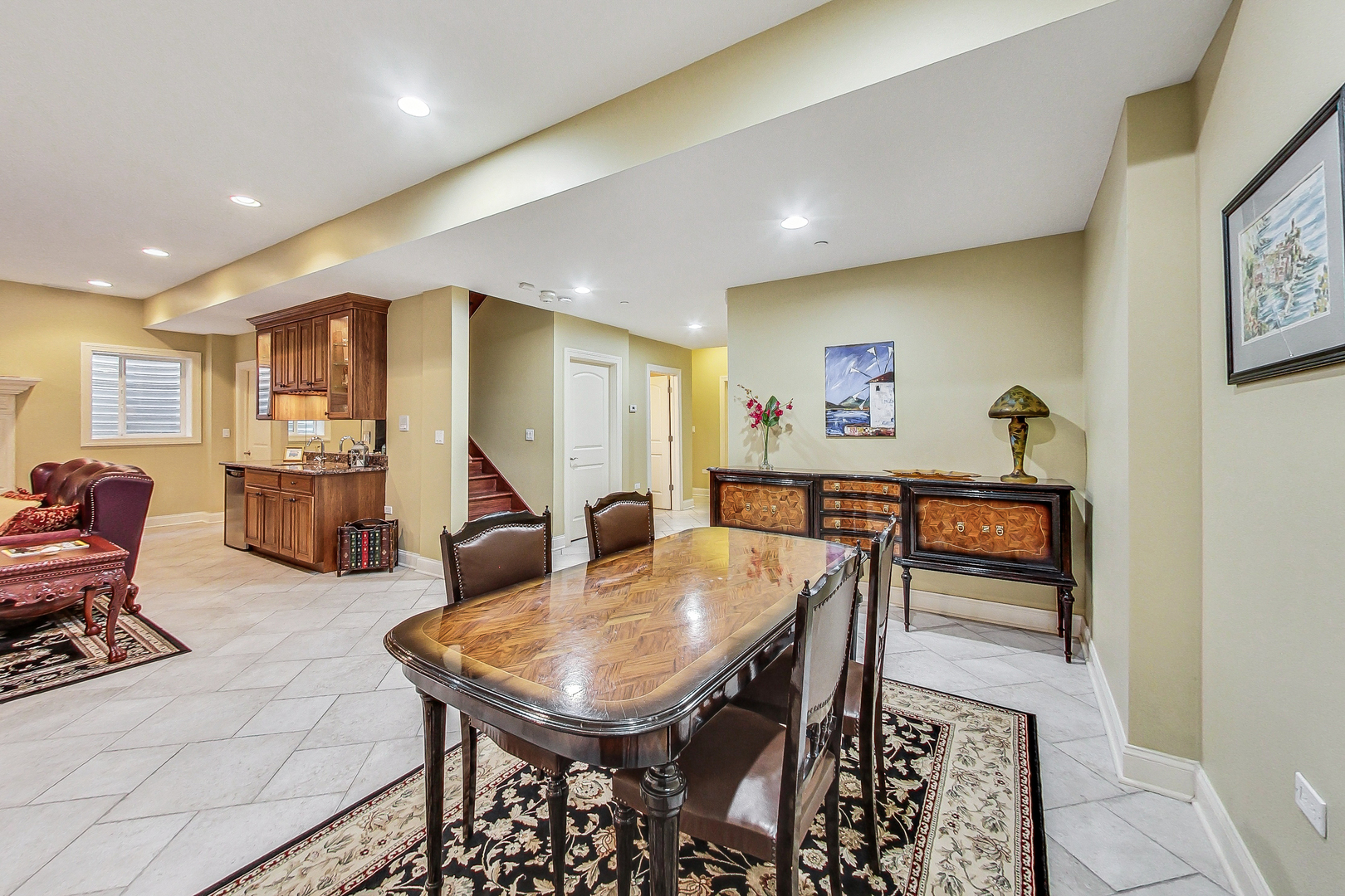 428 S Clifton Avenue, Park Ridge, IL 60068