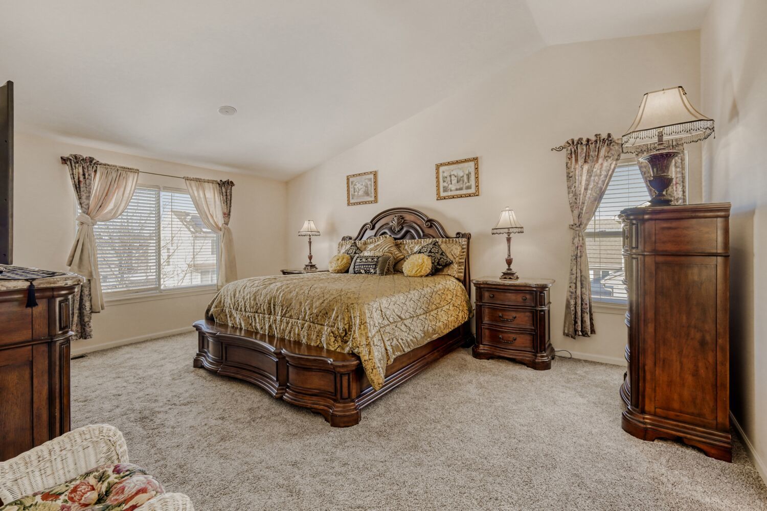 34182 N Wineberry Lane, Round Lake, IL 60073