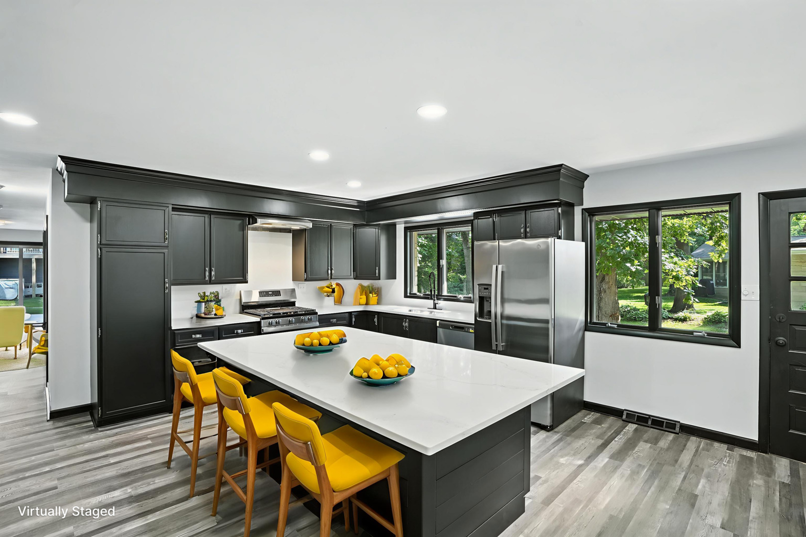 2711 Edgewood Drive, Dyer, IN 46311