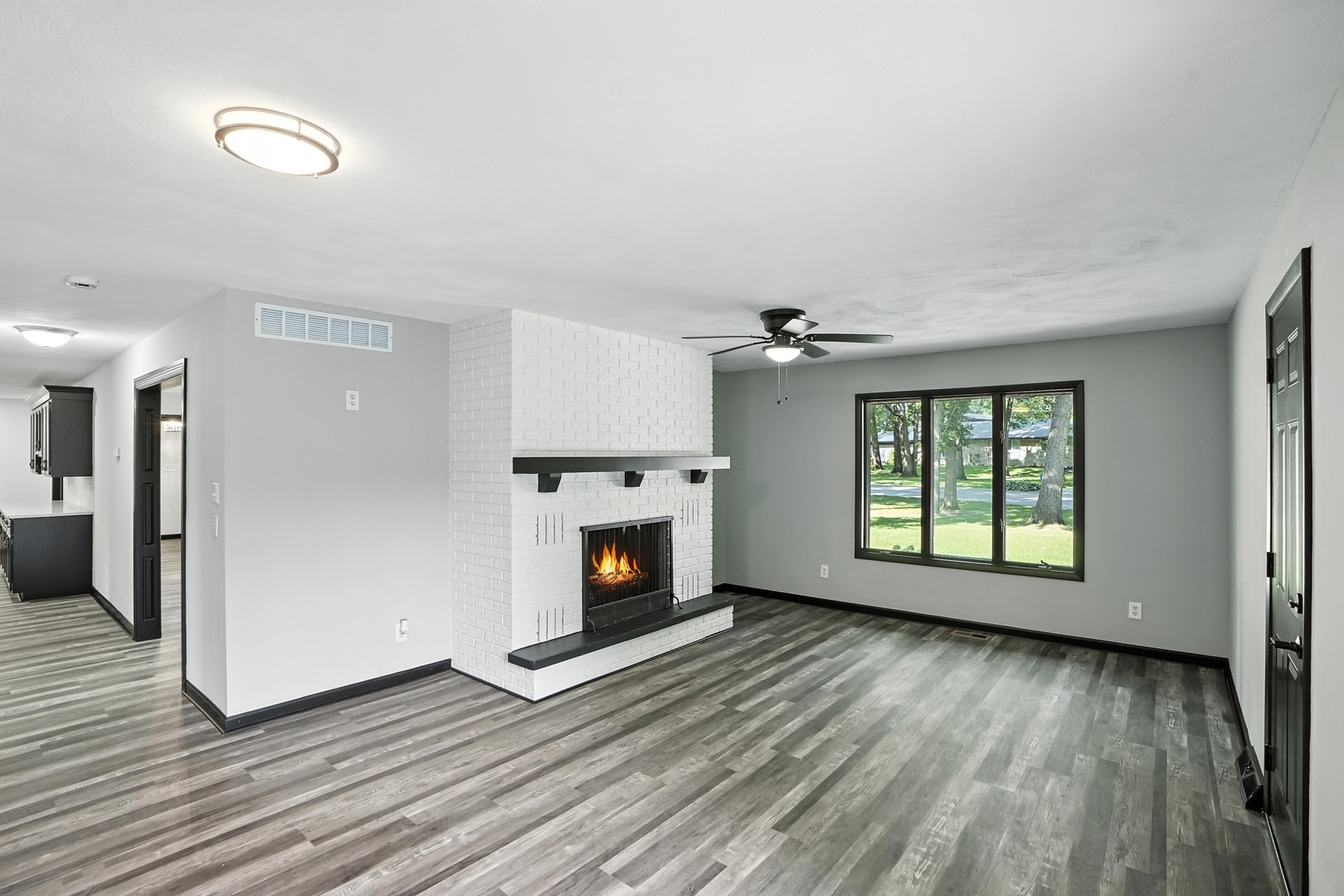 2711 Edgewood Drive, Dyer, IN 46311