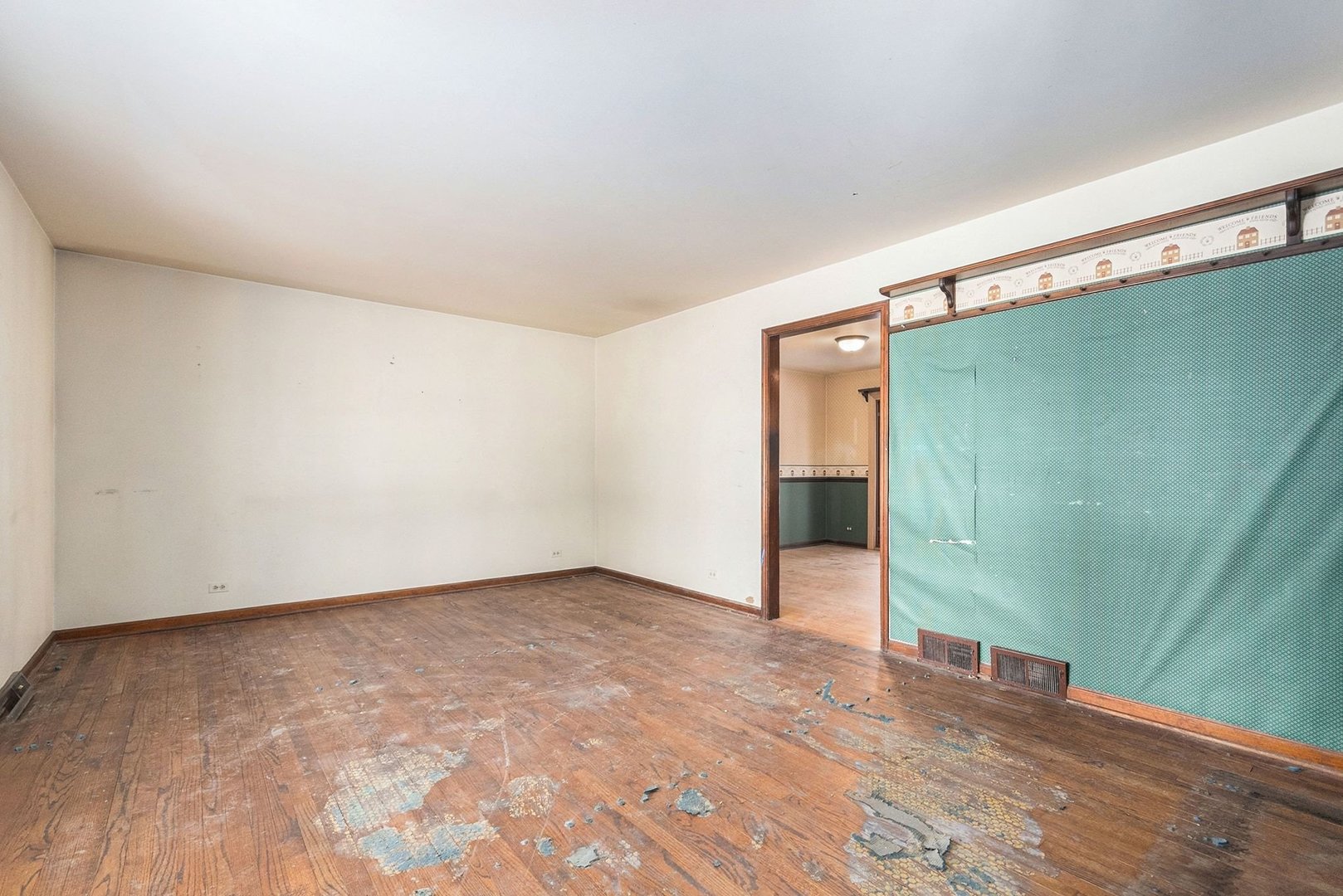 1706 S Stewart Avenue, Lombard, IL 60148