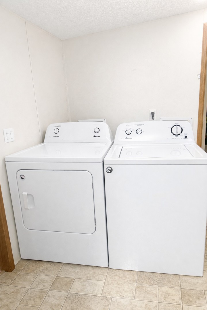 12 Maple Street, Minooka, IL 60447