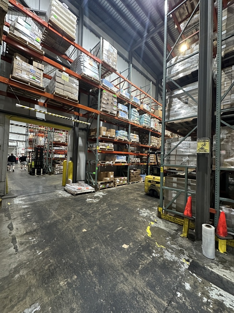 947 Carney Court, Antioch, IL 60002