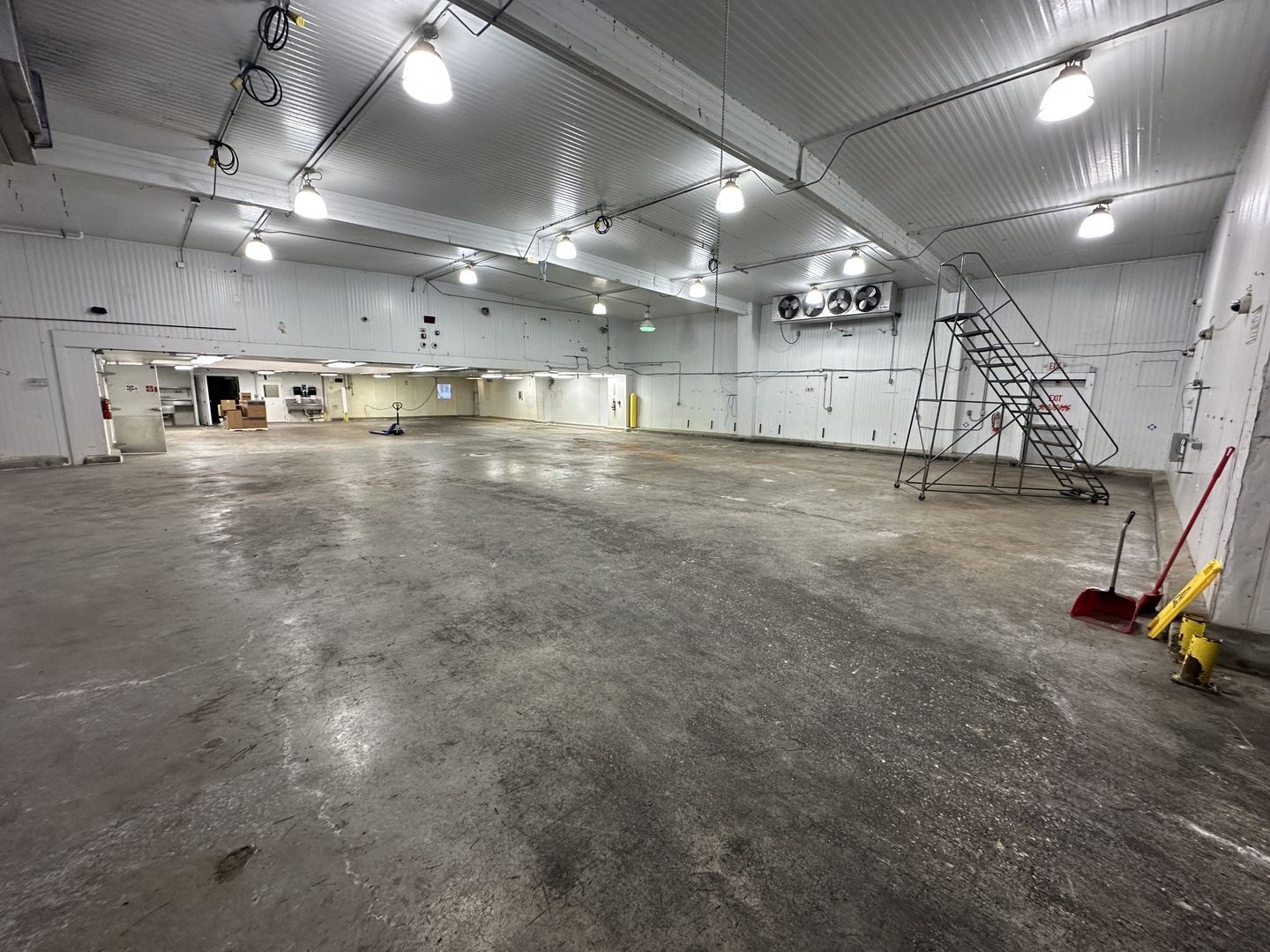 947 Carney Court, Antioch, IL 60002