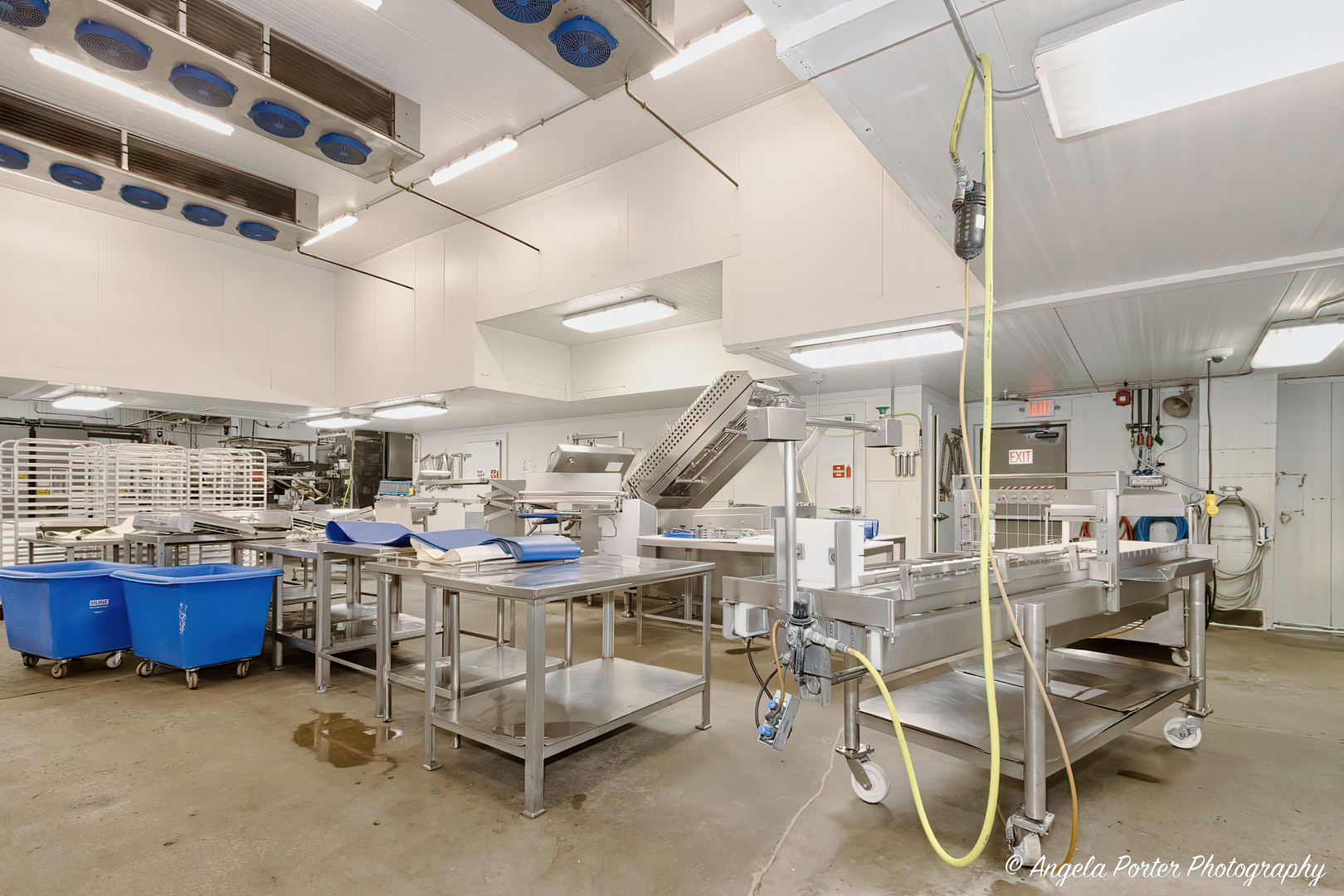 947 Carney Court, Antioch, IL 60002