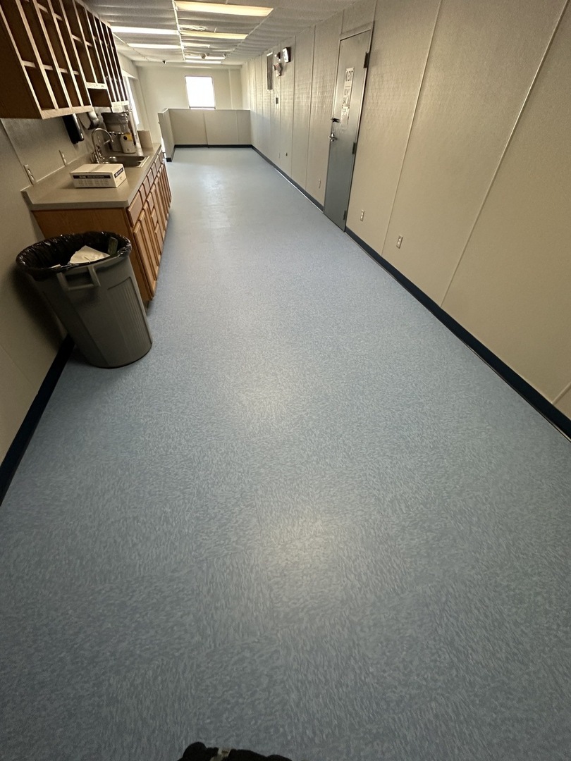 947 Carney Court, Antioch, IL 60002