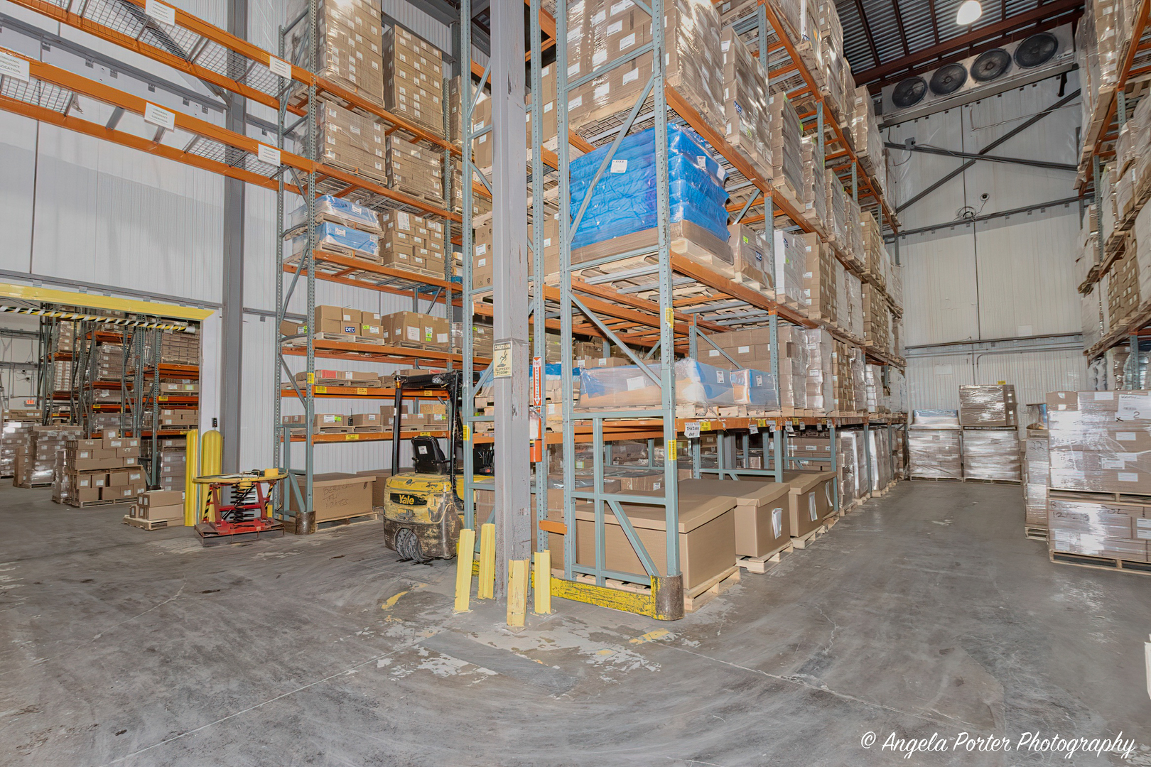 947 Carney Court, Antioch, IL 60002