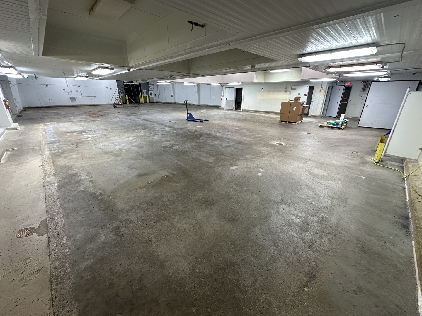 947 Carney Court, Antioch, IL 60002