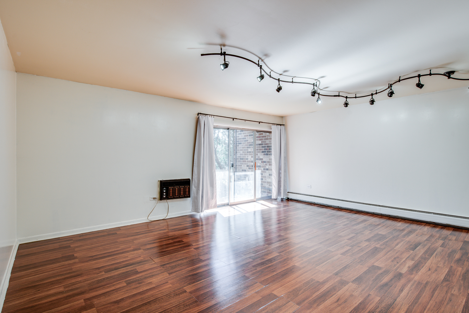 1049 W Ogden Avenue #1-112, Naperville, IL 60563