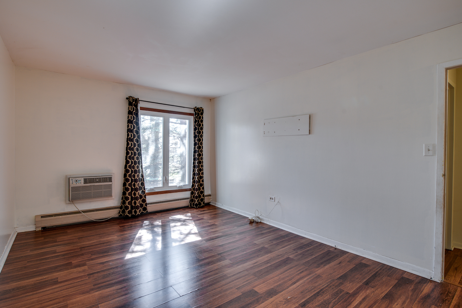 1049 W Ogden Avenue #1-112, Naperville, IL 60563