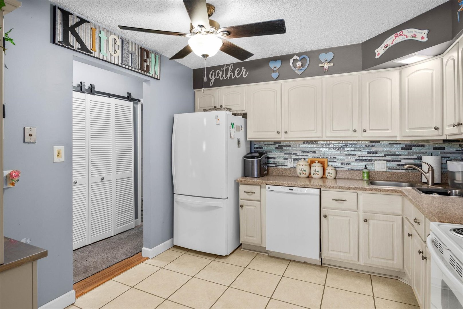 1501 Woodbridge Road #1A, Joliet, IL 60436