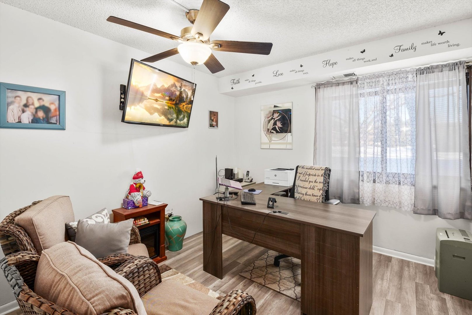 1501 Woodbridge Road #1A, Joliet, IL 60436