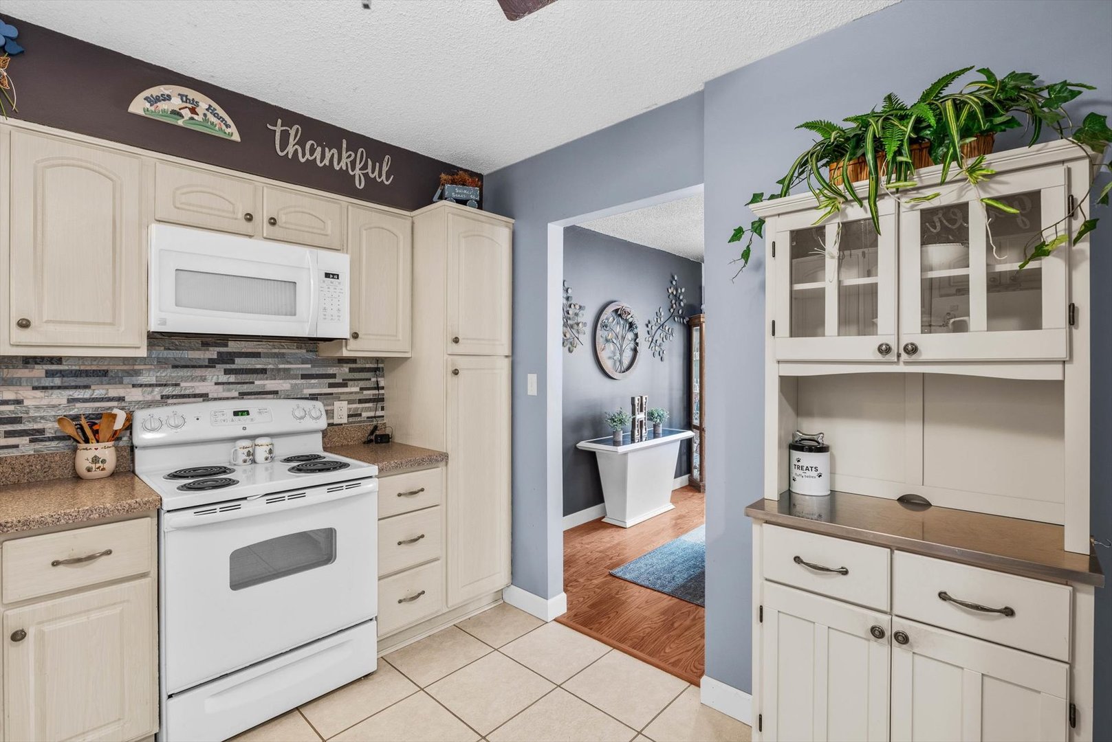 1501 Woodbridge Road #1A, Joliet, IL 60436