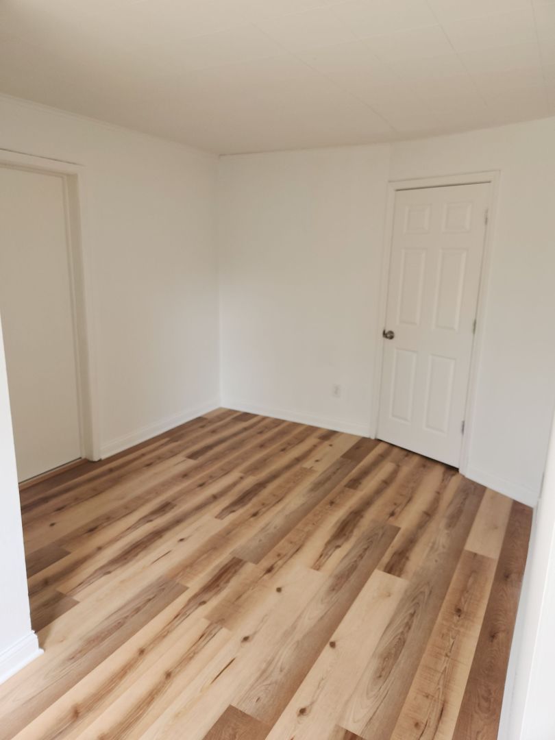 264 N Jackson Street #1, Elgin, IL 60123