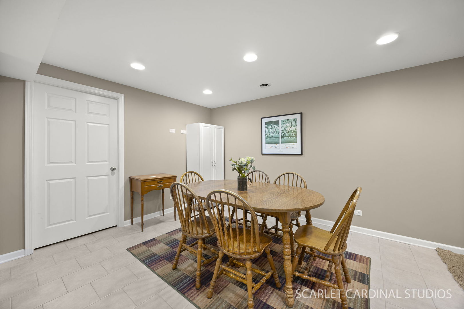 628 Ebony Drive, Oswego, IL 60543