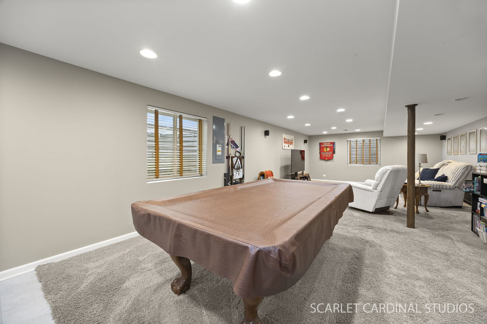 628 Ebony Drive, Oswego, IL 60543