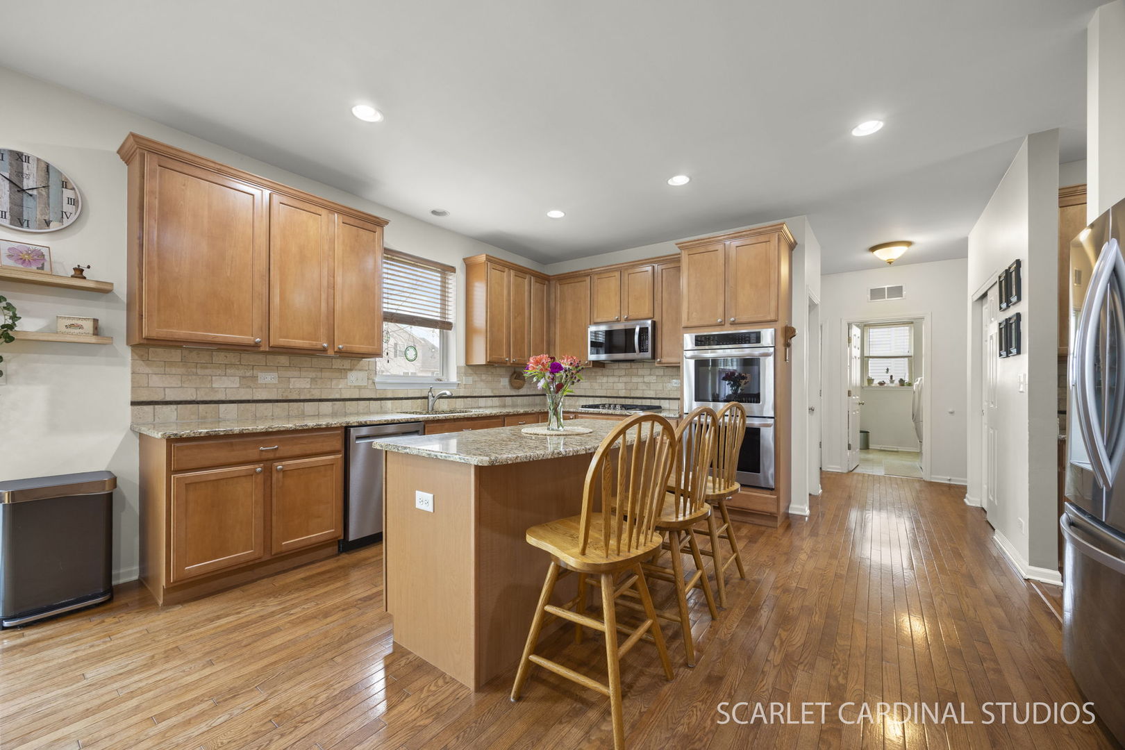 628 Ebony Drive, Oswego, IL 60543