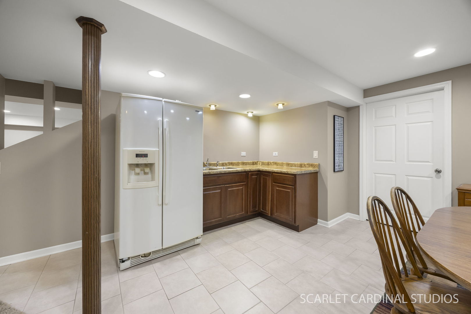 628 Ebony Drive, Oswego, IL 60543